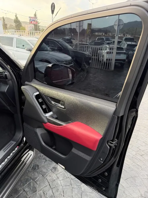Toyota Land Cruiser  2026 VXR