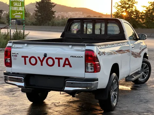 Toyota GL-X 2026 NAGA