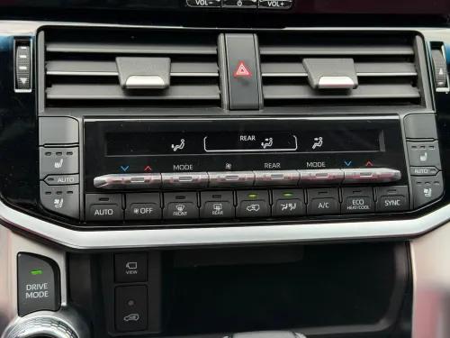 Toyota Land Cruiser  2026 VXR