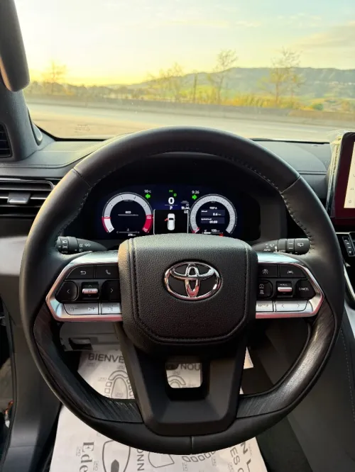 Toyota Land Cruiser  2026 VX-R