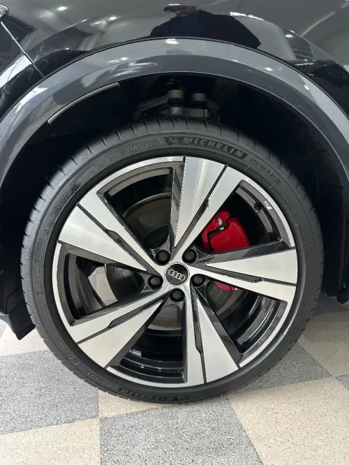 Audi Q5 2025 S Line