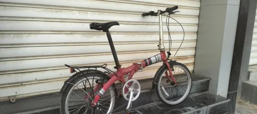 Velo Dahon plaints American 