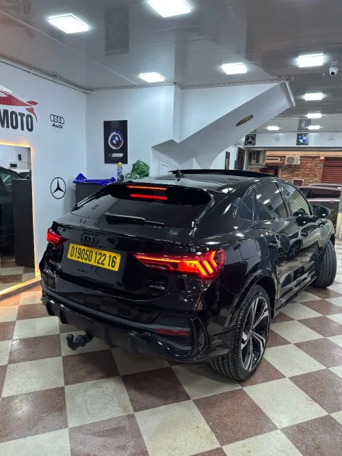 Audi Q3 2022 S Line compétition