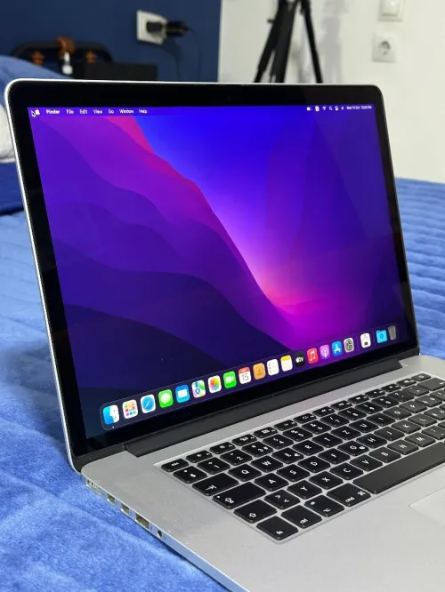 Macbook pro Retina mid-2015 15" i7 16GB\256 SSD