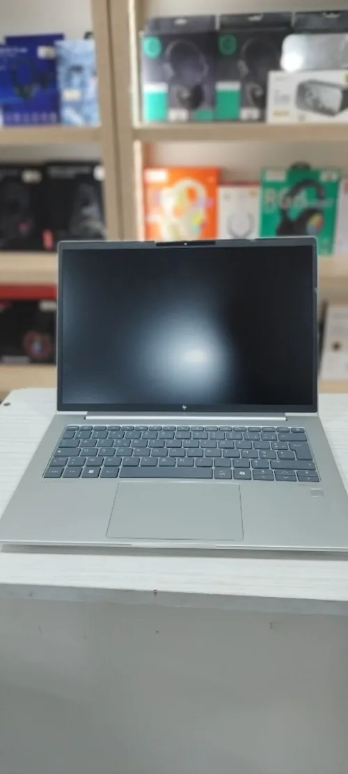 HP elitebpok 645 g11