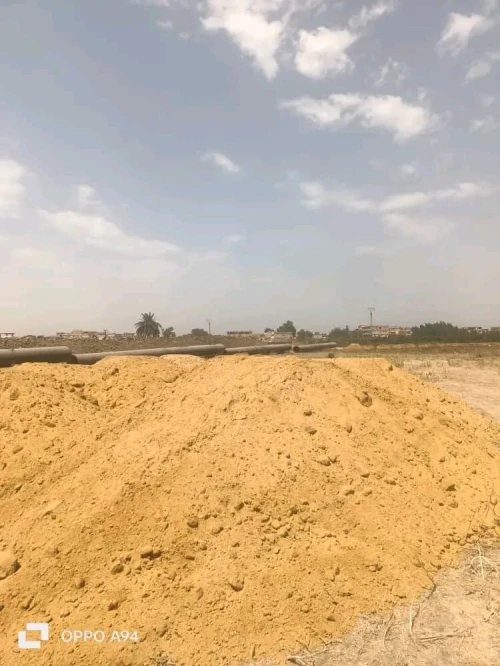 Sable mort bon Qualité avec livraison  Sable mort pour tuyauterie  Disponible camion 14m3