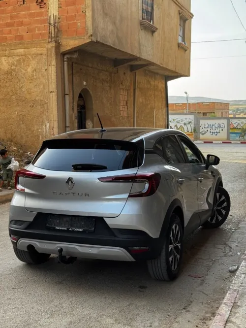 Renault Captur 2023 Limited