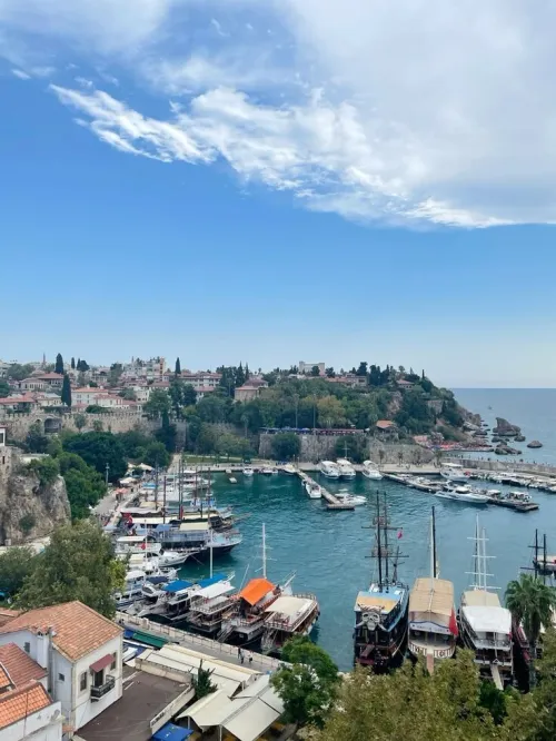 Combiné Antalya -Istanbul  2025