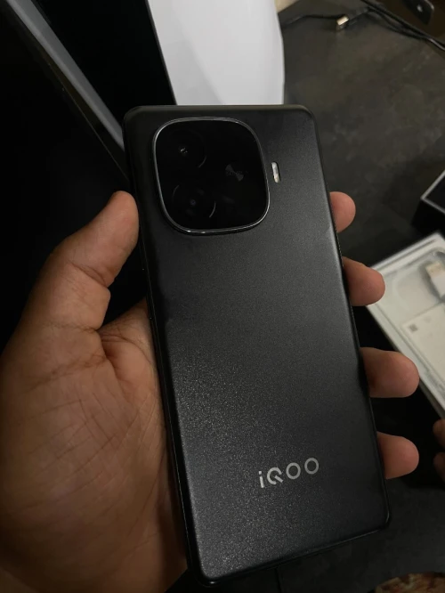 Vivo IQOO Z9