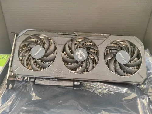 Gigabyte GeForce RTX 5060 Ti GAMING OC 16G