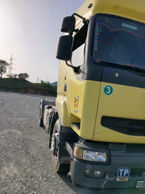 Renault Premium 2005