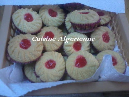 Gateaux secs.Mini tartes.Salés