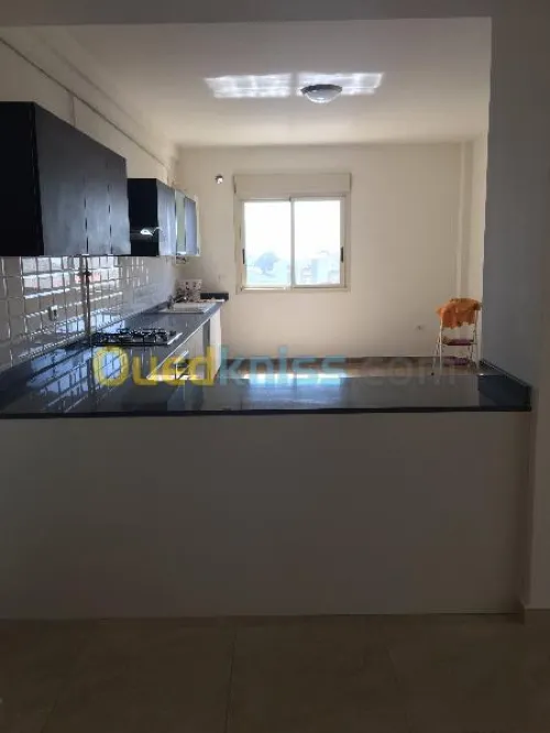 Location Appartement F4 Alger Cheraga