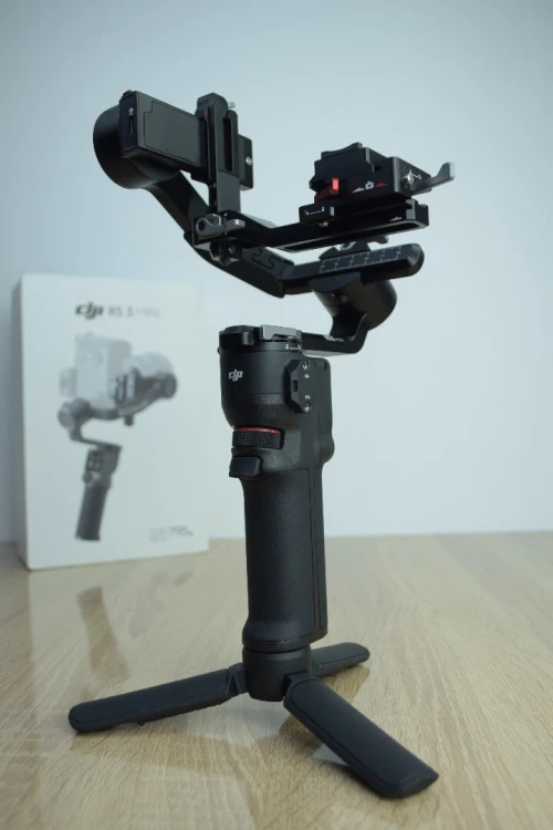 Stabilisateur DJI RS 3 Mini