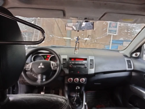 Mitsubishi Outlander 2009 Outlander