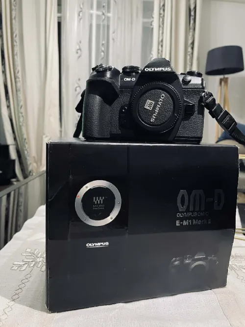 Appareil photo Olympus OM-D E-M1 Mark II