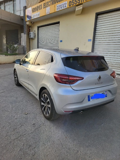 Renault Clio 5  2023 Technoplus
