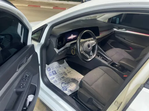 Volkswagen Golf 8 2022 Life Plus