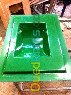 fabrication tout  mould en polyster