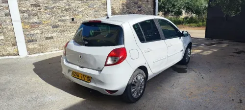 Renault Clio 3 2012 Night and Day