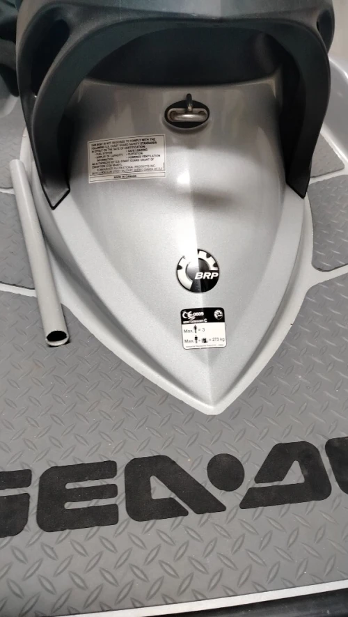 Jet ski