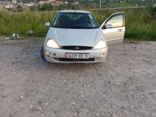Ford Focus 5 portes 2001 