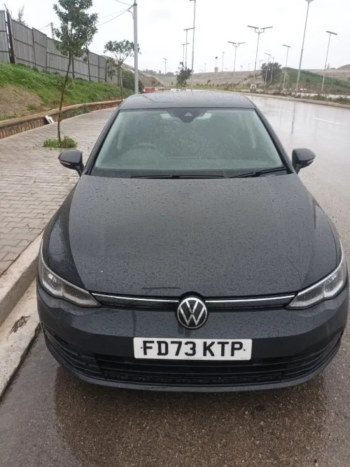 Volkswagen Golf 8 2024 Life  volant droit