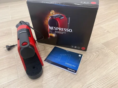 Nespresso essenza mini