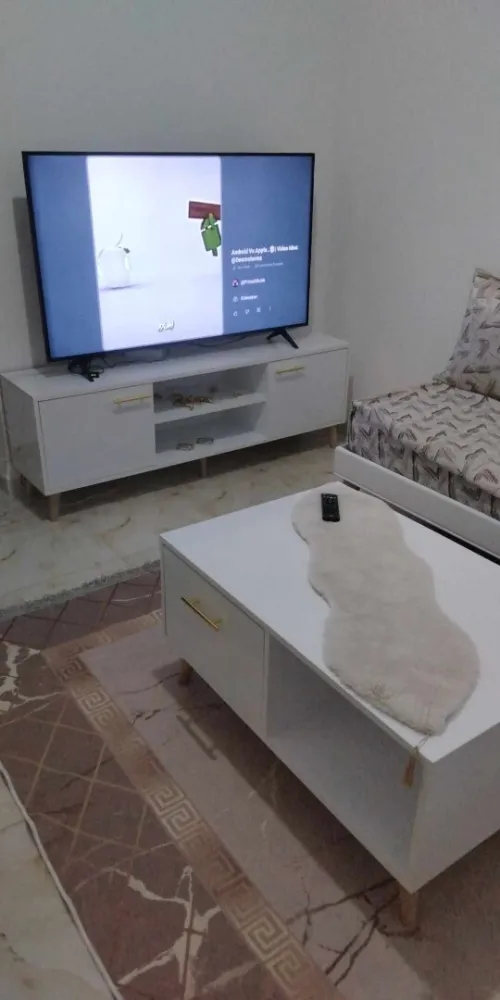 Table TV... Table basse 