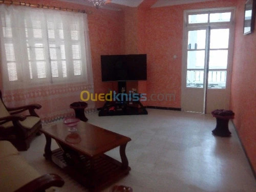 Location Appartement F3 Bejaia Souk el thenine