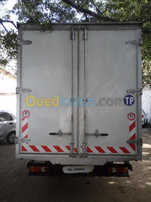 location camion 3,5t avec chauffeur