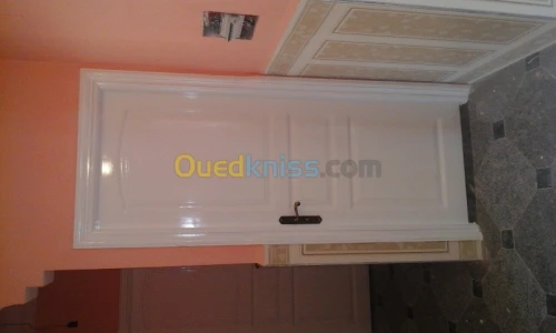 peinture sur le bois .la lac+vernis