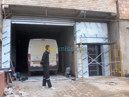  Façade en alucoband et Mur Rideaux