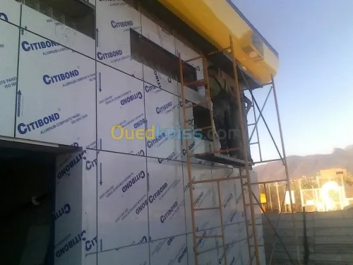  Façade en alucoband et Mur Rideaux