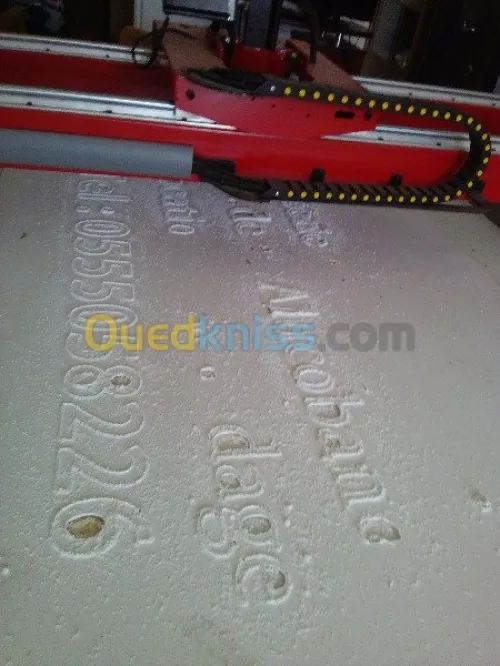  Façade en alucoband et Mur Rideaux