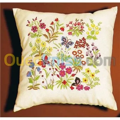 broderie moderne et traditionnelle 