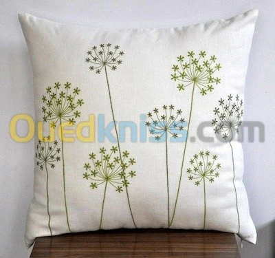 broderie moderne et traditionnelle 
