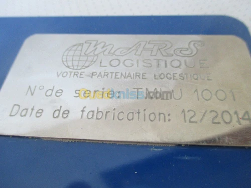 gravure sur tous supports, et plaques 