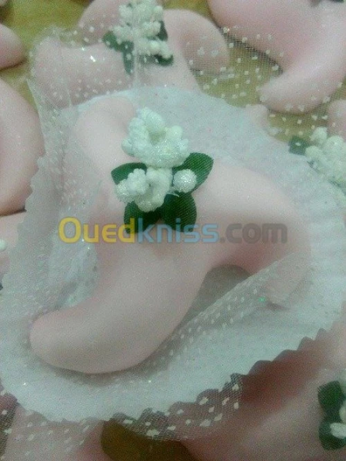 Traiteur (cuisine, pâtisserie, gâteux)