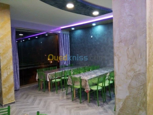 RESTAURANT ET SALLE DE DÎNER