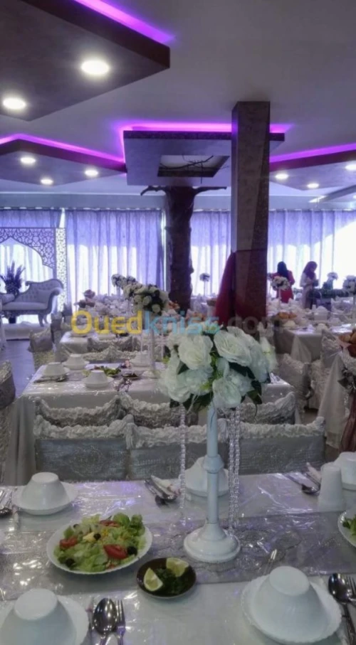 RESTAURANT ET SALLE DE DÎNER