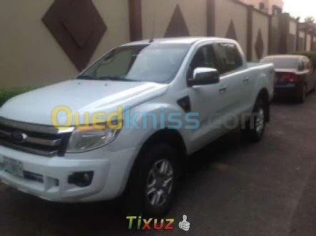 Location PICKUP  4x4 & 4x2 &utilitaire/Pick up / Double Cabine