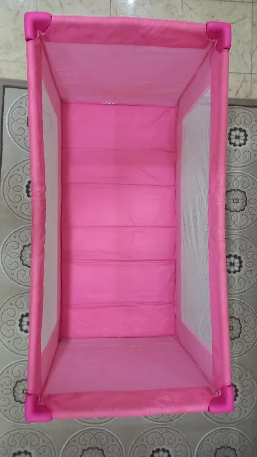 Lit bébé pliable rose / سرير أطفال متنقل باللون الوردي BRUIN
