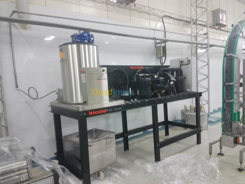 fabrique de glace , pondeuse à glaçon 