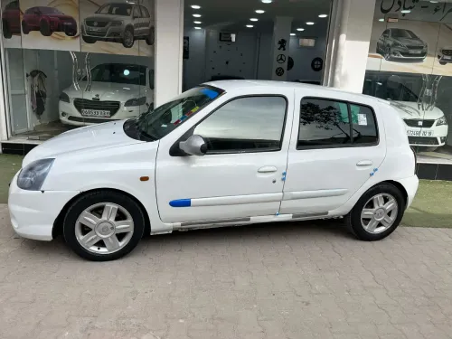 Renault Clio Campus 2010 Clio Campus