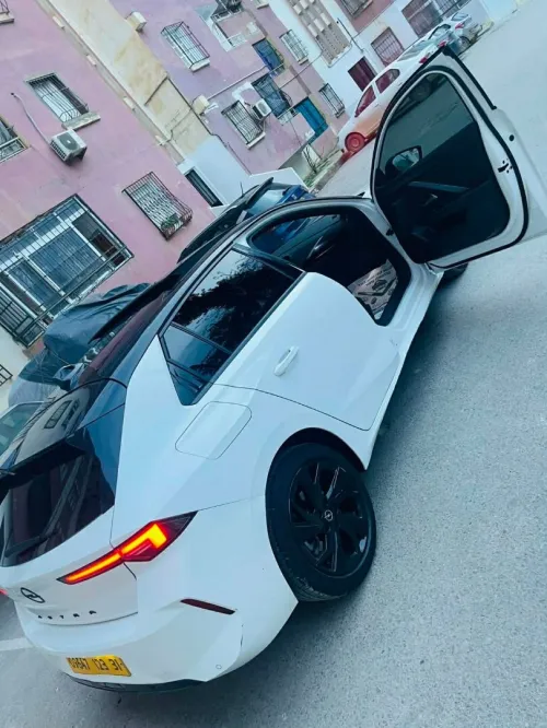 Opel Astra 2023 