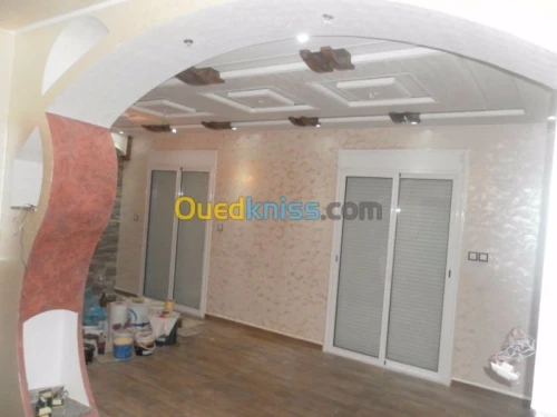 Aménagement  INT/EXT et revetment sol 