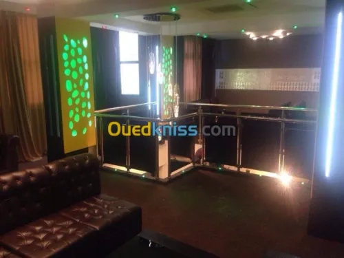 Aménagement  INT/EXT et revetment sol 