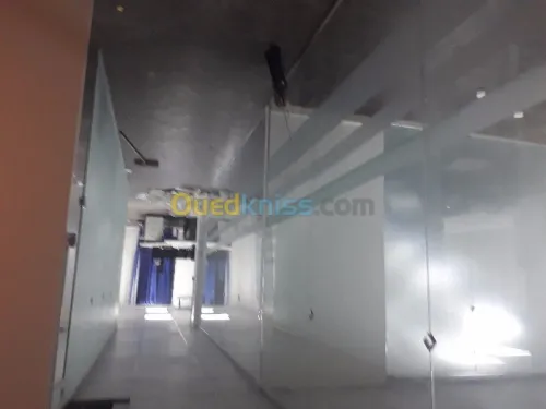 Aménagement  INT/EXT et revetment sol 