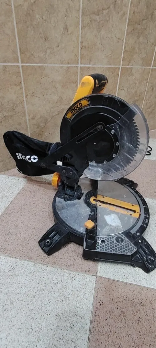 Scie Ā onglet 1400w ING-CO